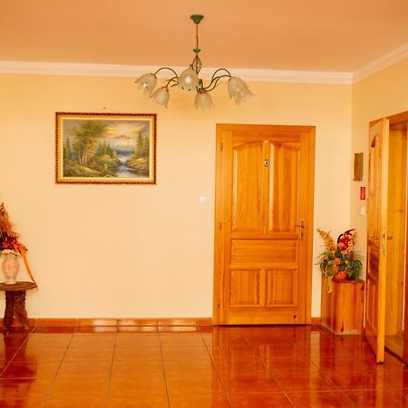 Huerkecz Apartmanhaz Heviz Exterior photo
